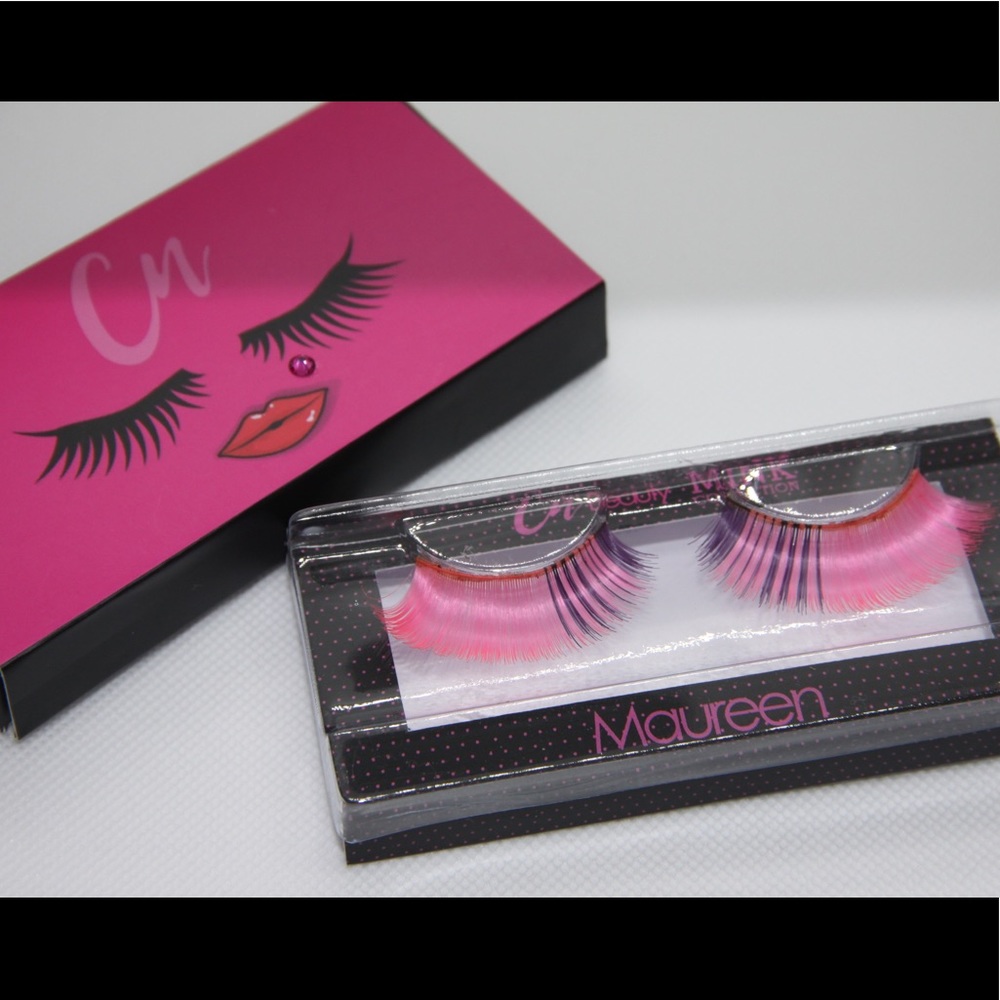 Dramatic LASHES - Picture 5 of 16